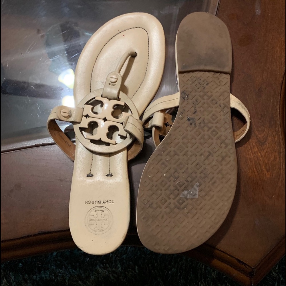 Tory Burch shoe